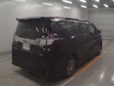 Toyota VELLFIRE  с аукциона в Японии