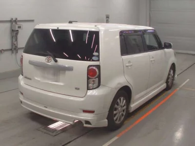 Toyota COROLLA RUMION