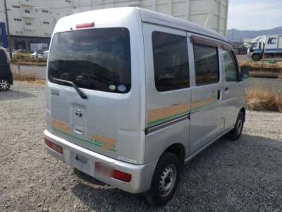Toyota PIXIS VAN  с аукциона в Японии
