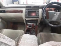 Toyota CROWN лот № 30571 оценка 3  с аукциона в Японии 8