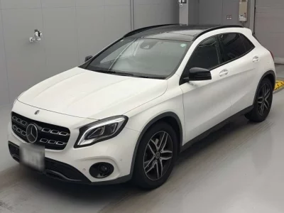 Mercedes-Benz GLA CLASS