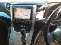 Toyota ALPHARD лот № 30575 оценка 3.5  с аукциона в Японии 8