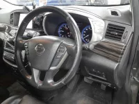 Nissan ELGRAND лот № 30582 оценка 4  с аукциона в Японии 6