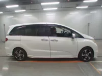 Honda ODYSSEY лот № 30587 оценка 4  с аукциона в Японии 2