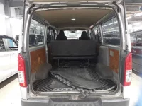 Toyota HIACE VAN лот № 30593 оценка R  с аукциона в Японии 8