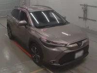 Toyota COROLLA CROSS лот № 30595 оценка 4.5  с аукциона в Японии 4