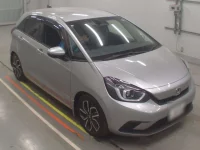 Honda FIT лот № 30602 оценка 5  с аукциона в Японии 4