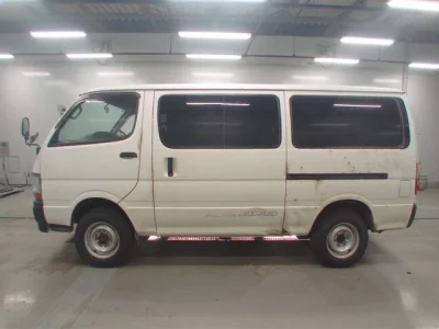 Toyota HIACE VAN  с аукциона в Японии