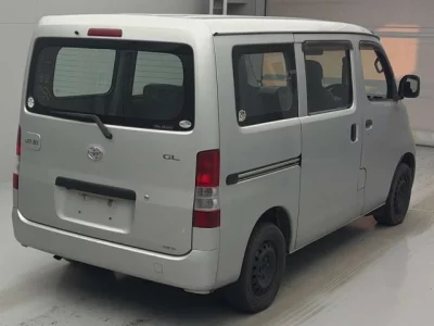 Toyota LITE ACE VAN  с аукциона в Японии