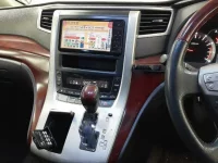 Toyota ALPHARD лот № 30618 оценка 4  с аукциона в Японии 8