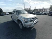 Toyota HILUX SURF лот № 75046 оценка 99  с аукциона в Японии 4