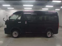 Toyota REGIUS ACE VAN лот № 30624 оценка 4  с аукциона в Японии 3