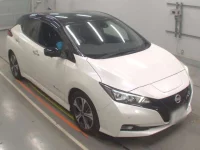 Nissan LEAF лот № 30632 оценка 4.5  с аукциона в Японии 4