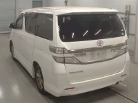Toyota VELLFIRE лот № 30633 оценка 3.5  с аукциона в Японии 5