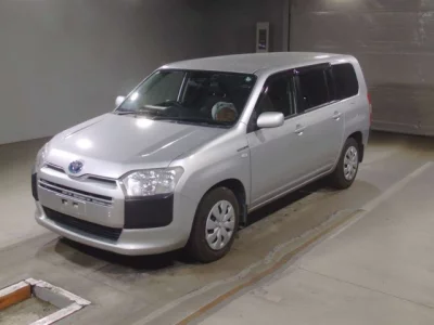 Toyota SUCCEED  с аукциона в Японии