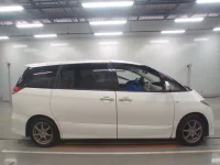 Toyota ESTIMA лот № 30635 оценка 3.5  с аукциона в Японии 2
