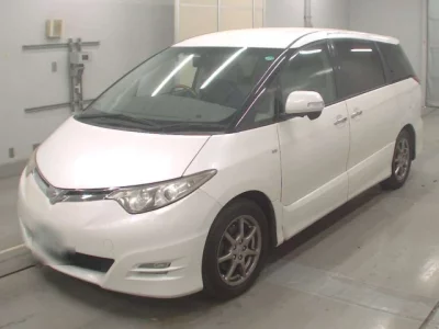 Toyota ESTIMA  с аукциона в Японии