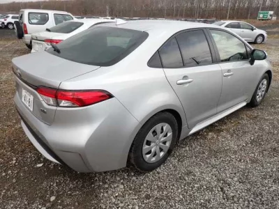 Toyota COROLLA  с аукциона в Японии