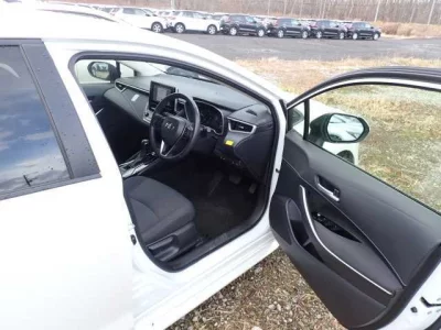 Toyota COROLLA  с аукциона в Японии
