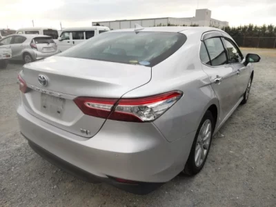 Toyota CAMRY  с аукциона в Японии
