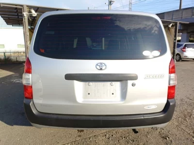 Toyota SUCCEED