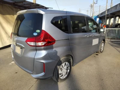 Honda FREED  с аукциона в Японии