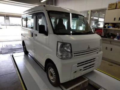 Mitsubishi MINICAB VAN