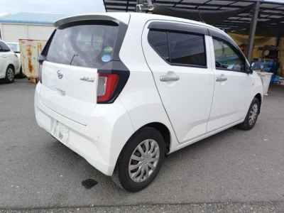 Daihatsu MIRA E S  с аукциона в Японии