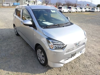 Daihatsu MIRA E S