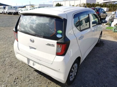 Daihatsu MIRA E S