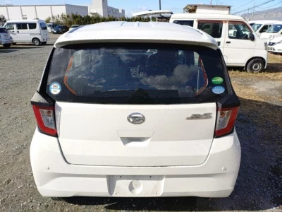 Daihatsu MIRA E S