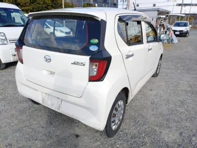 Daihatsu MIRA E S