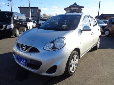 Nissan MARCH  с аукциона в Японии