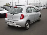 Nissan MARCH лот № 3201 оценка 3.5  с аукциона в Японии 1
