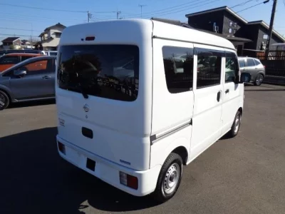Nissan CLIPPER VAN