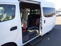 Nissan CARAVAN VAN лот № 5649 оценка 3.5  с аукциона в Японии 7