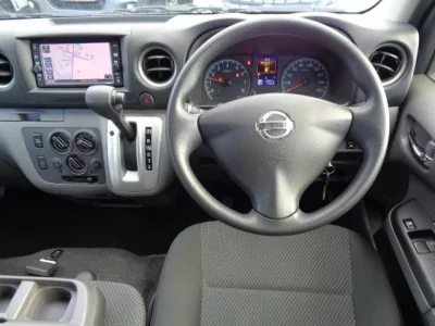 Nissan CARAVAN VAN  с аукциона в Японии