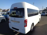 Nissan CARAVAN VAN лот № 5646 оценка 3.5  с аукциона в Японии 1