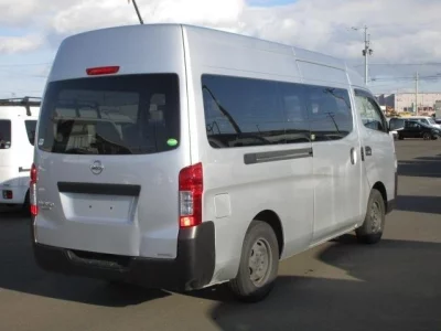 Nissan CARAVAN VAN  с аукциона в Японии