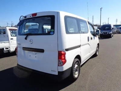 Nissan NV200