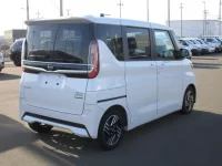 Nissan ROOX лот № 3005 оценка 4  с аукциона в Японии 1