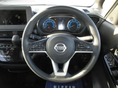 Nissan ROOX  с аукциона в Японии