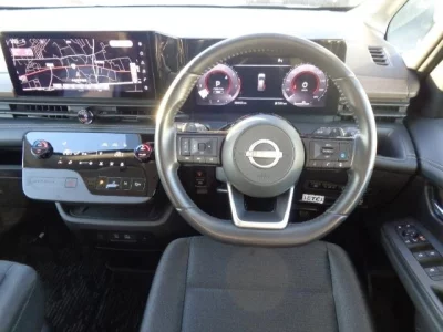 Nissan SERENA  с аукциона в Японии