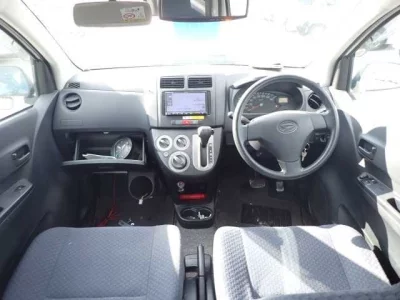 Daihatsu MIRA  с аукциона в Японии