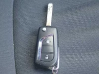 Toyota YARIS лот № 3 оценка 3.5  с аукциона в Японии 8