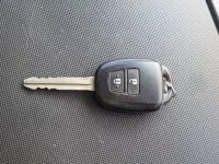 Toyota HIACE VAN лот № 106 оценка R  с аукциона в Японии 8