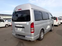 Toyota HIACE VAN лот № 97 оценка 3.5  с аукциона в Японии 1
