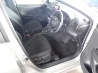 Toyota YARIS лот № 55 оценка 3.5  с аукциона в Японии 2