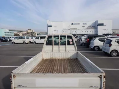 Toyota LITE ACE TRUCK  с аукциона в Японии