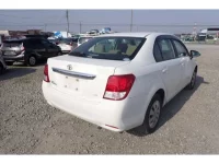 Toyota COROLLA AXIO лот № 1010 оценка R  с аукциона в Японии 1